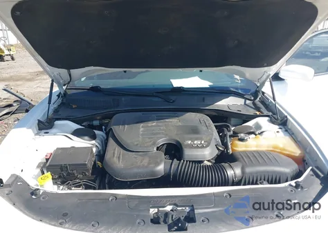 2015 Dodge Charger Se from USA, damaged, VIN 2C3CDXBG5FH825898